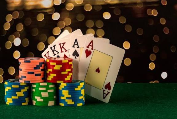 Casino poker game Photos - Download Free High-Quality Pictures | Magnific (formerly Freepik)