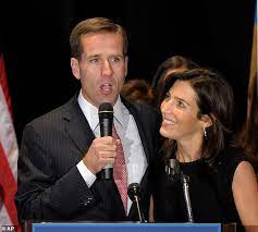 Drug Addict Hunter Biden Admits To Buying Crack Off The Streets And Cooking It At Home Daily Mail Online