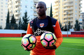 Magaye gueye statistics and career statistics, live sofascore ratings, heatmap and goal video highlights may be available on sofascore for some of magaye gueye and dinamo bucurești matches. Magaye Gueye Bu Takim Ligde Kalmayi Hak Ediyor