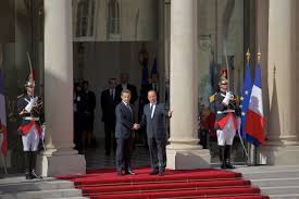 Jacques chirac var frankrikes president mellan 1995 och 2007, premiärminister i två mandatperioder och borgmästare i paris i knappt två decennier. Liste Over Frankrikes Presidenter Wikipedia