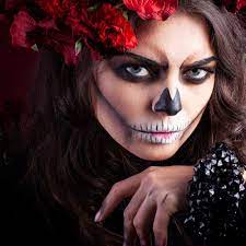 Test your knowledge with this set of fun facts about the his. Die 5 Besten Halloween Makeup Ideen Women S Best Blog