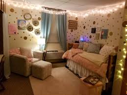 Keep reading to learn about dorm accessories you really do need to survive college. Dorm Room Decor Southern Adventist University