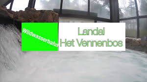 Auaÿenrutsche Wildwasserbahn Im Schwimmbad Des Landal Greenparks Het Vennenbos Youtube Schwimmbader Outdoor Ferien