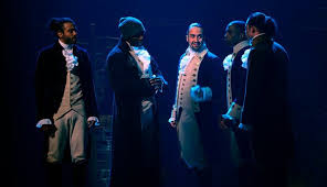 Desde que debutó en el año 2015, el musical hamilton ha arrasado en estados unidos, ganando infinidad de premios y causando furor desde entonces, siendo un auténtico fenómeno mundial. Hamilton Cast Where Are They Now The New York Times