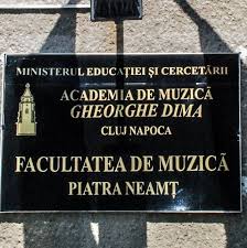 Maroniu nisipos gazon, negru gradina piatra decorativa. Academia De MuzicÄƒ Gheorghe Dima Cluj Napoca Extensia Piatra NeamÅ£ Home Facebook