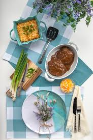 A casserole was set on the table. Hash Brown Casserole And Salisbury Steak Foto Visualista