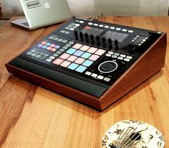 Maschine Studio Lux Mixingtable Com Music Recording Studio Studio Maschine
