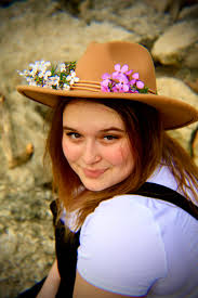 Stay-at-home mom offering services in Murfreesboro