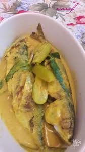 Masukkan sedikit air dan tumis bahan yang ditumbuk tadi sehingga naik bau. Resepi Ikan Kembung Masak Lemak Belimbing Buluh Resep Cute766