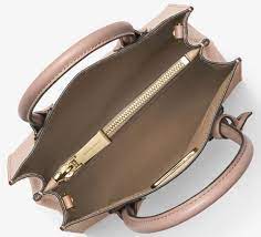Discover michael michael kors at stylight. How To Spot Fake Michael Kors Bags 9 Ways To Tell Real Purses