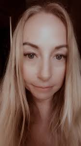 I would like to ask prayers for my 90yo mother Maria Todeschini please. She  is traveling from Canada to Brazil this weekend and it is a long flight. I  would like to