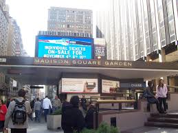 Madison Square Garden The Most Famous Sports Arena In The World Home To The New York Knicks And The New Yor Sports Arena Madison Square Garden Famous Sports