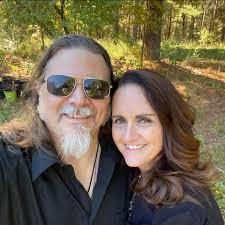 How did you guys and gals discover Robin Guitars? I was (and still am) a  huge White Zombie fan and Jay Yuenger used a machete. Killer guitarist. Had  to have one.