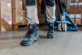 How (and Why) to Choose the Best Work Boots for Any Job - Steel Blue US