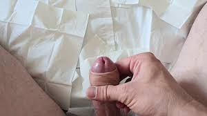 Coli selama 5 menit dan kemudian muncrat di tisu