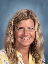 Leslie Wicks's Instagram, Twitter & Facebook