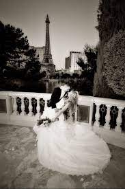 Pin By Miracle Montgomery On Wedding Las Vegas Wedding Bellagio Vegas Wedding Las Vegas Marriage
