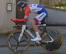 Tom dumoulin ( team sunweb) ends his 2017 season with his first grand tour victory, a national time trial title, overall victory at the binckbank tour, a team time trial world title and the. Tom Dumoulin Wikipedia