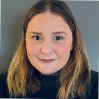 Mandy Beckmann's Instagram, Twitter & Facebook