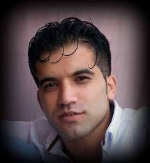 SON DAKİKA... İNTIHAR OLAYI..! Gerger'in Horyan (Nakışlı) köyü nüfusuna  kayıtlı ve köyde yaşayan Recep Boztemir'in elektrik direğine asılı bir  şekilde cesedi bulundu. Edindiğimiz bilgiye göre Boztemir 'in intihar  ettiği bildirildi. Genc yaşta