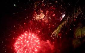 En fait, vous ne pouvez boire de l' alcool qu'à la maison ou dans les établissements sous licence. Nouvel An Que Faire Pour Le Reveillon Tntv Tahiti Nui Television