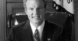 Tucker to lie in state at Arkansas Capitol