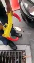 Beli pengukur tekanan tayar untuk mengukur tekanan dalam tayar kereta anda. Penang Kini Rupa Rupanya Senang Saja Nak Buka Sendiri