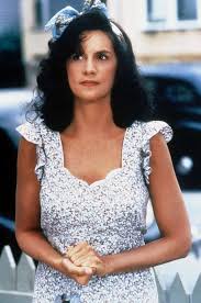 Mercedes Ruehl Lost In Yonkers One Of Her Top 2 Beautiful People Wedding Dresses Lace Women
