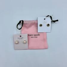 Sale Invitation 📧 A $59 Surprise Because We ❤ You - Kate Spade Surprise  Email Archive
