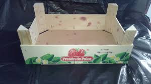 Estas cajas las realice hace tiempo para una niñita preciosa… lucía! Como Decorar Cajas De Fresas Diy Manualidades