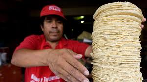 Rising price of tortillas piles pressure on Mexico | Financial Times