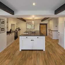 We have the last remaining few packs of this flooring, the only retailer in the uk to have any available as this is now a discontinued product. Laminate Flooring Hickory Laminate Flooring