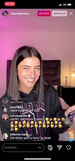 322 images about charli damelio. Daniela Loves Charli And Dixie On Twitter Your Laugh Is Smth Else Hahah Charlidamelio Dixie Laugh