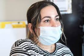 COVID survivor has long road of recovery after last resort treatment