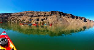 Houseboat rental from cove palisades resort and lake billy chinook houseboats (44% off). The Cove Palisades State Park Oregon State Parks