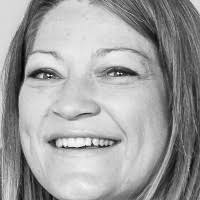 100+ "Vicky Lund" profiles