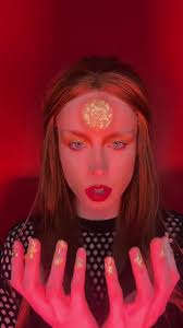 Celebrating David Bowie's Birthday with Cosplay Tutorial