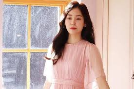 See more ideas about seo hyun jin, jin, seo. 10 Potret Seo Hyun Jin Aktris Top Korea Yang Segera Comeback Drama