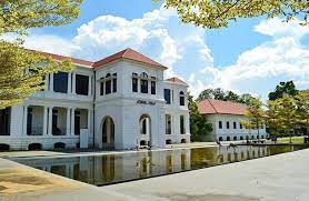 This opens in a new window. Muzium Sultan Abu Bakar Pekan Libur