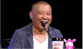 Jun 07, 2021 · 近日，郭德纲的老婆王惠带着小儿子郭汾阳出现在天津德云社的剧场里，二人坐在贵宾席上，王惠将儿子抱在身上，一起欣赏台下的相声演出。 另一边，郭德纲的大儿子郭麒麟近年的相声演出也少得可怜，作为相声演员兼德云… éƒ­å¾·çº²çš„è€å©†æ˜¯è° éƒ­å¾·çº²è€å©†çŽ‹æƒ éƒ­éº'éºŸçš„å¦ˆå¦ˆæ˜¯è° ä¸ºä»€ä¹ˆç½'