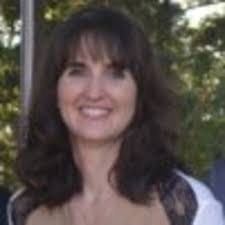 Heidi Scholz's Instagram, Twitter & Facebook