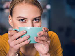 Nez bouché, toux, mal de gorge. Toux Grasse L Huile Essentielle Comme Remede Naturel Pharmacien Giphar