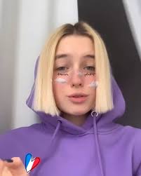 В 2007 году вся страна обсуждала богатую свадьбу анастасии волочковой, которая по своему масштабу не уступала бракосочетанию королевских особ. Doch Anastasii Volochkovoj Stanovitsya Kopiej Materi New Magazine Internet Izdanie O Znamenitostyah I Stile Zhizni