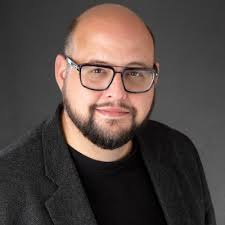 Proud Hoosier! 🏆🏆🏆 Sharing a throwback pic from my junior year, when we  lost the NCAA championship game to Maryland. Who would've thought we'd be  *FOOTBALL national champions before basketball?…