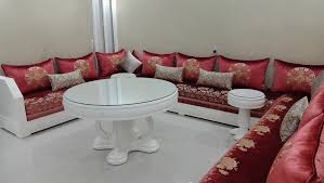 Élaboré en fonction de la région où il est fabriqué, le salon marocain se doit d'être grand et chaleureux, afin d'accueillir un maximum d'invités. Salon Marocain Moderne 2020 De Luxe Salon Marocain Moderne Salon Marocain Salon Maroc