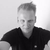 Dennis Bolding's Instagram, Twitter & Facebook