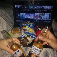 Corona Couple Datenight Netflix Netflixandchill Cheetos Doritos Cute Date Ideas Alcohol Sleepover Food