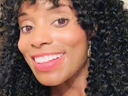 Entre Nous (Spring 2021) by Junior League of Baton Rouge