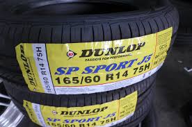 This tire maintains powerful grip in varied weather conditions through its asymmetric tread pattern, which features large interconnected tread. Otoreview My Otomobil Review Dunlop Sp Sport J5 Tyres 10000km Report