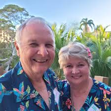 What are some good fruit and vegetable combinations to put in water?